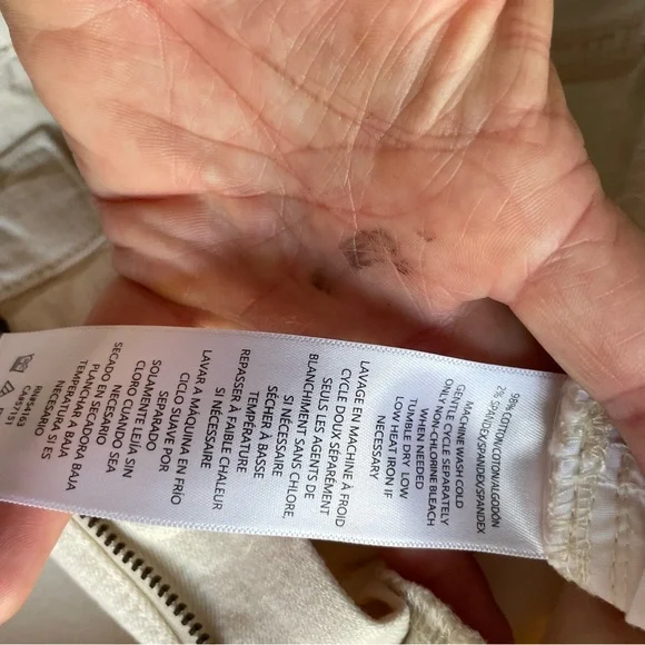 Calvin Klein Jeans High Rise 90’s Fit Ivory Denim Jeans NWT Women 29, 30 - Picture 11 of 16